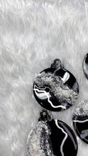 Load and play video in Gallery viewer, Luxe Geode Ornaments - 5 Count Set: Silver &amp; Black
