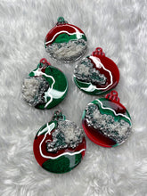Load image into Gallery viewer, Luxe Geode Ornaments - 5 Count Set: Silver, Green &amp; Red
