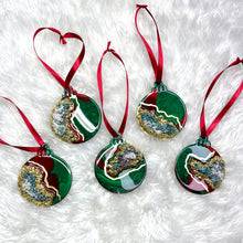 Load image into Gallery viewer, Luxe Geode Ornaments - 5 Count Set - Red, Green &amp; Gold
