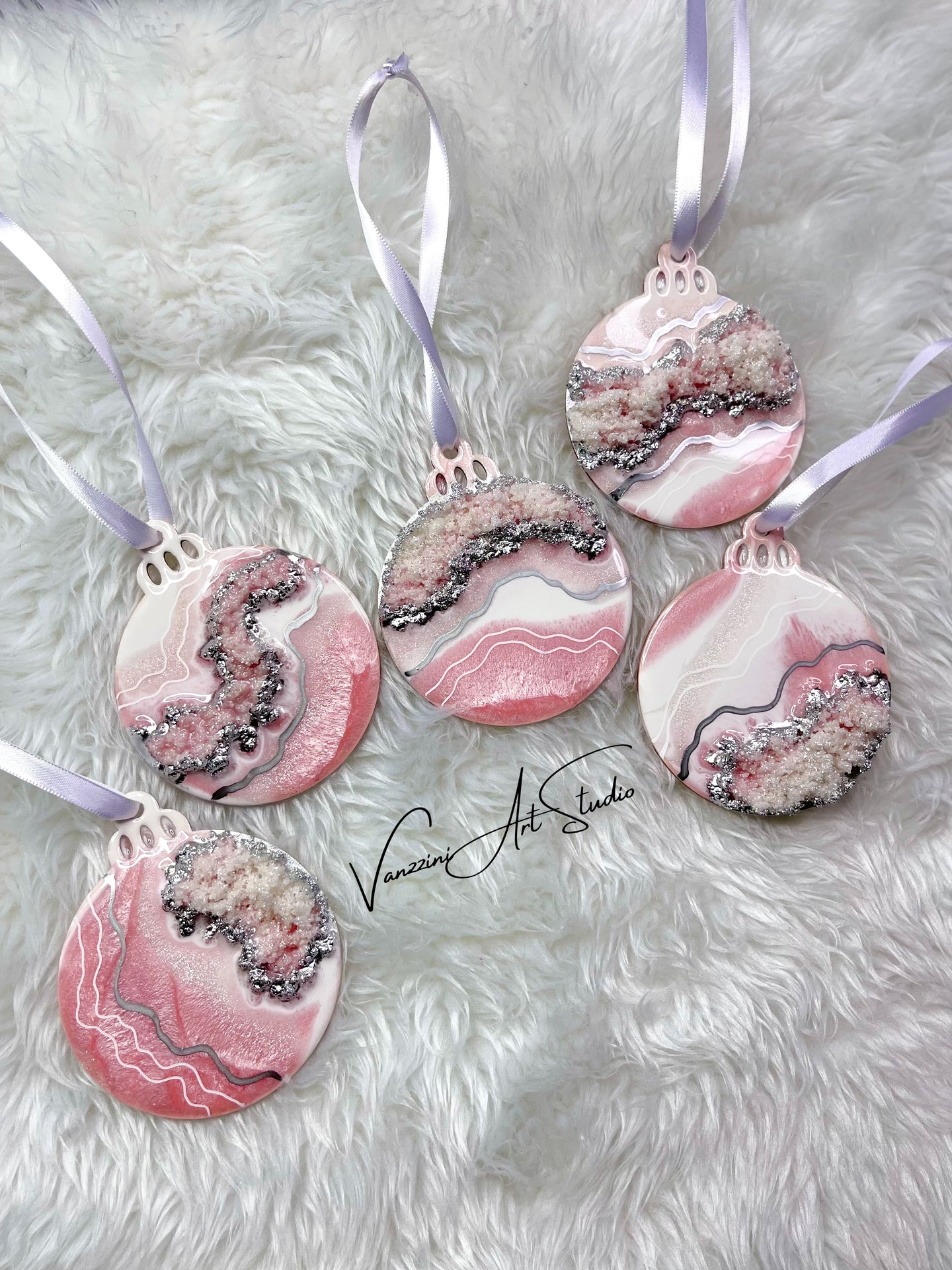 Luxe Geode Ornaments - 5 Count Set: Silver, Pink, White